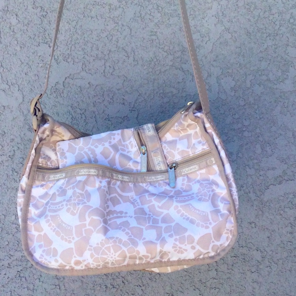 Le Sport Sac. 2 pieces.